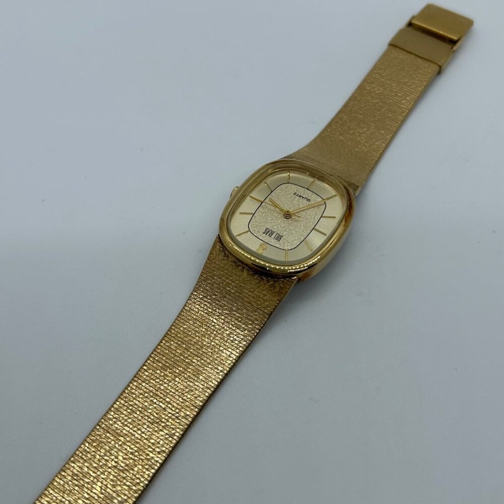 Bill Blass Vintage Quartz Watch Gold-ToneTextured Dial Retro 90s Working READ - Picture 6 of 16